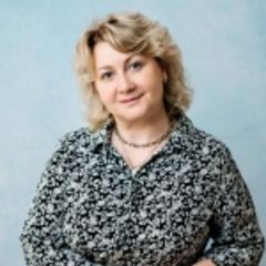Евстигнеева Елена