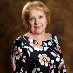 Белоусова Валентина Ивановна